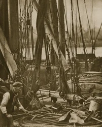 Ao pé do mastro em uma Barca do Tamisa (foto sépia)